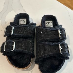 DV Dolce Vita Women’s Bonita Fuzzy Fur Shimmer Slide Sandals